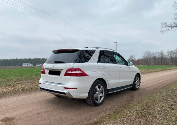 Mercedes-Benz ML cena 132900 przebieg: 193752, rok produkcji 2015 z Łuków małe 436